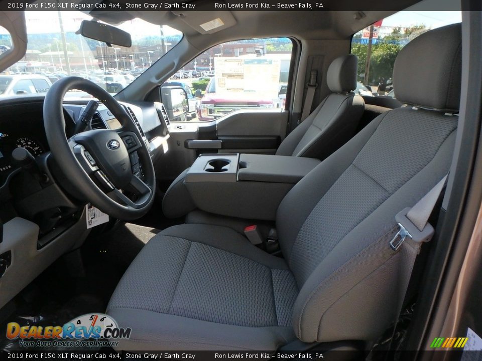 Front Seat of 2019 Ford F150 XLT Regular Cab 4x4 Photo #13