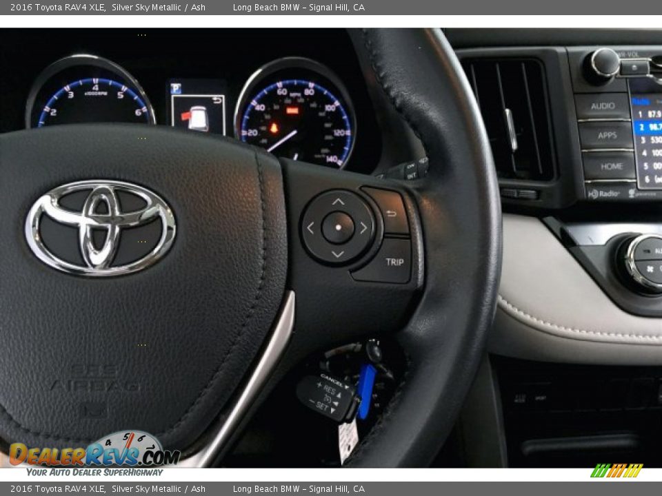 2016 Toyota RAV4 XLE Silver Sky Metallic / Ash Photo #15