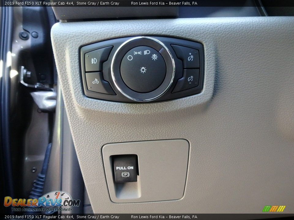 2019 Ford F150 XLT Regular Cab 4x4 Stone Gray / Earth Gray Photo #16