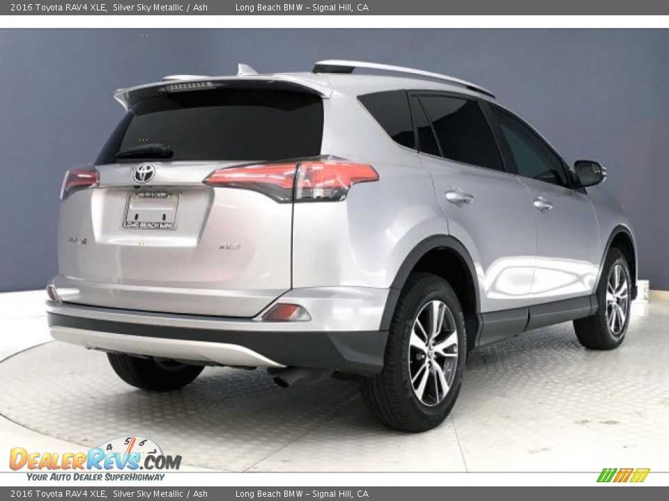 2016 Toyota RAV4 XLE Silver Sky Metallic / Ash Photo #30