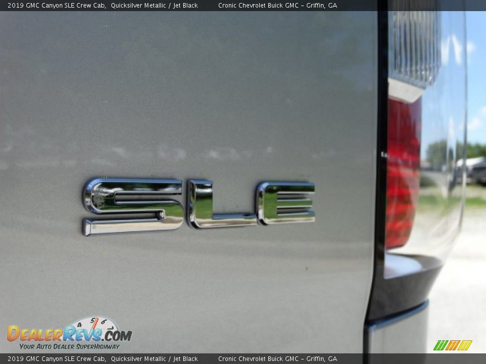 2019 GMC Canyon SLE Crew Cab Quicksilver Metallic / Jet Black Photo #10