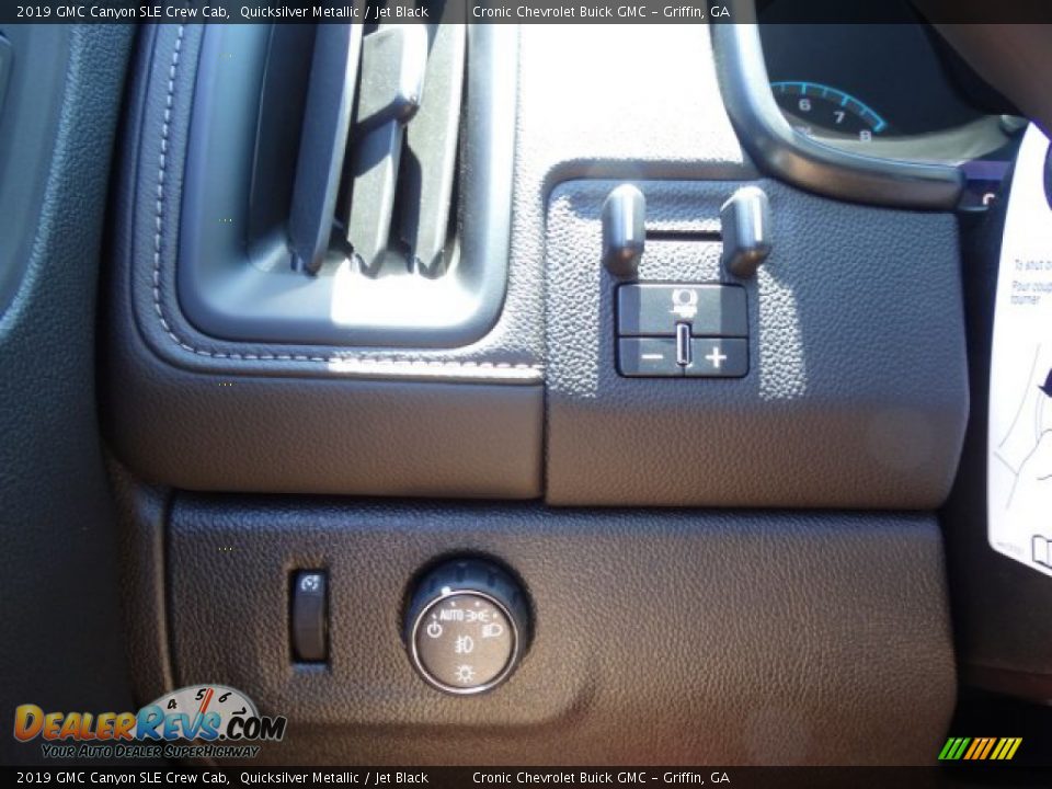 2019 GMC Canyon SLE Crew Cab Quicksilver Metallic / Jet Black Photo #17