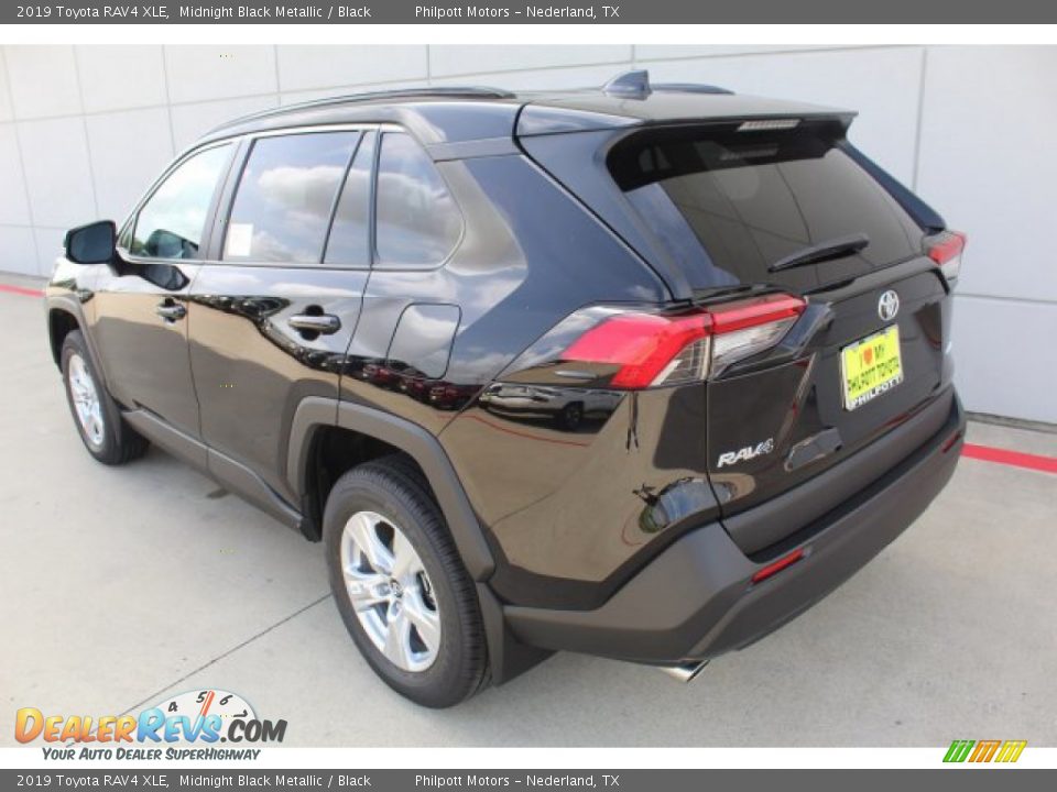 2019 Toyota RAV4 XLE Midnight Black Metallic / Black Photo #6