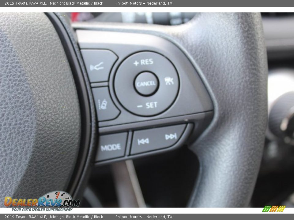 2019 Toyota RAV4 XLE Midnight Black Metallic / Black Photo #13