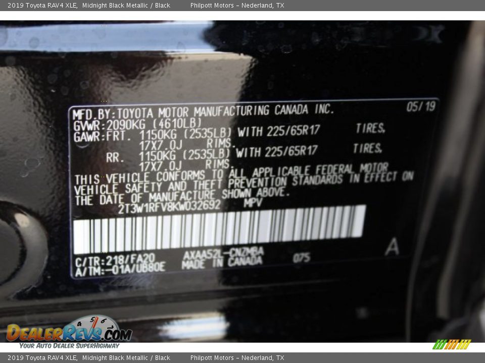 2019 Toyota RAV4 XLE Midnight Black Metallic / Black Photo #26