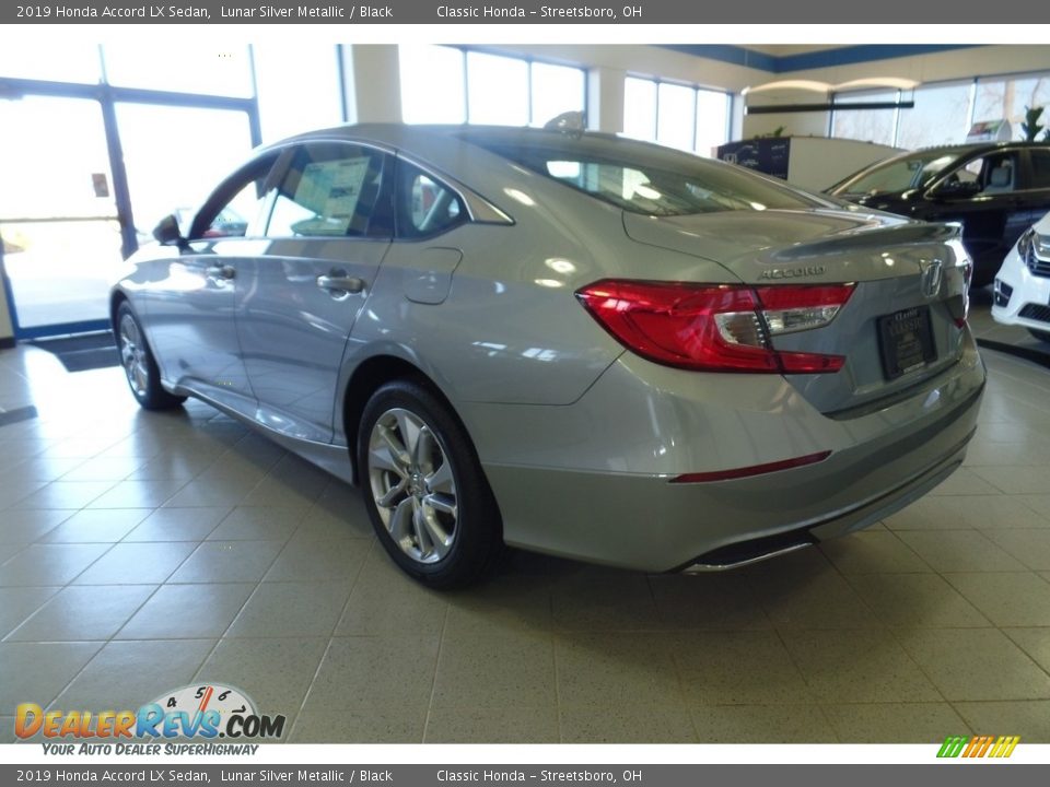 2019 Honda Accord LX Sedan Lunar Silver Metallic / Black Photo #7