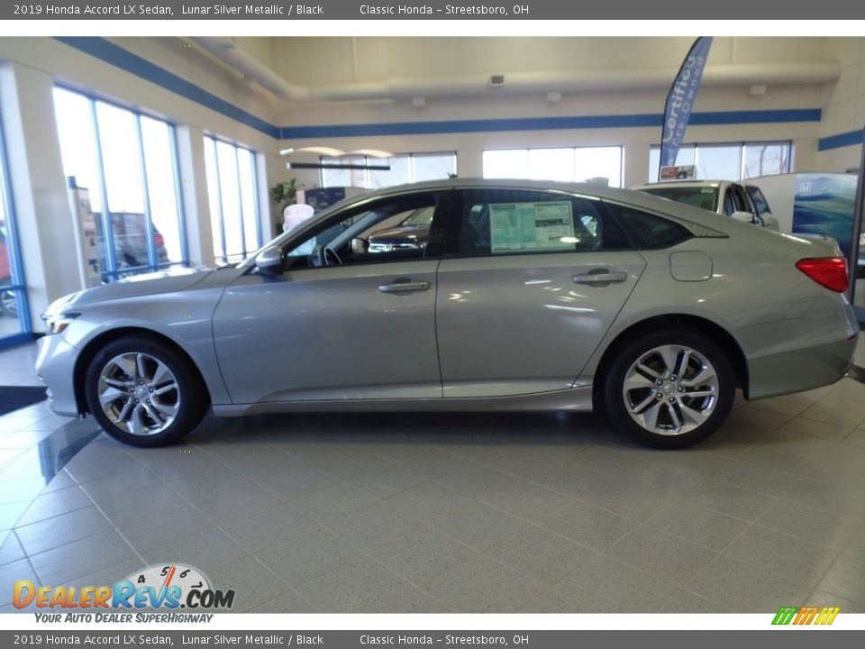 2019 Honda Accord LX Sedan Lunar Silver Metallic / Black Photo #10