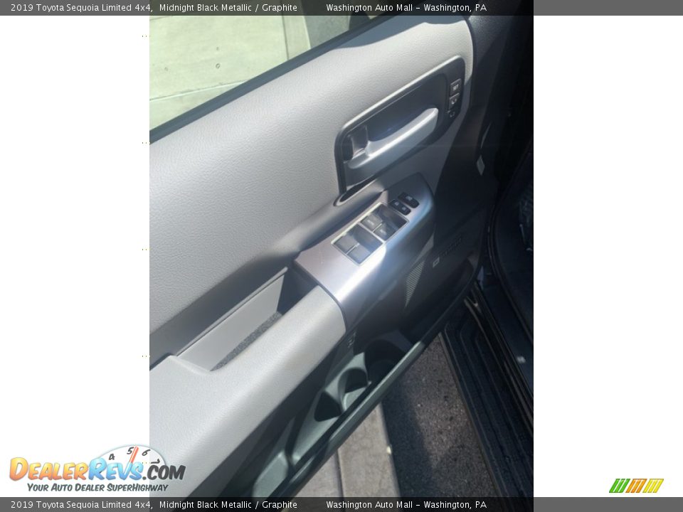 2019 Toyota Sequoia Limited 4x4 Midnight Black Metallic / Graphite Photo #9