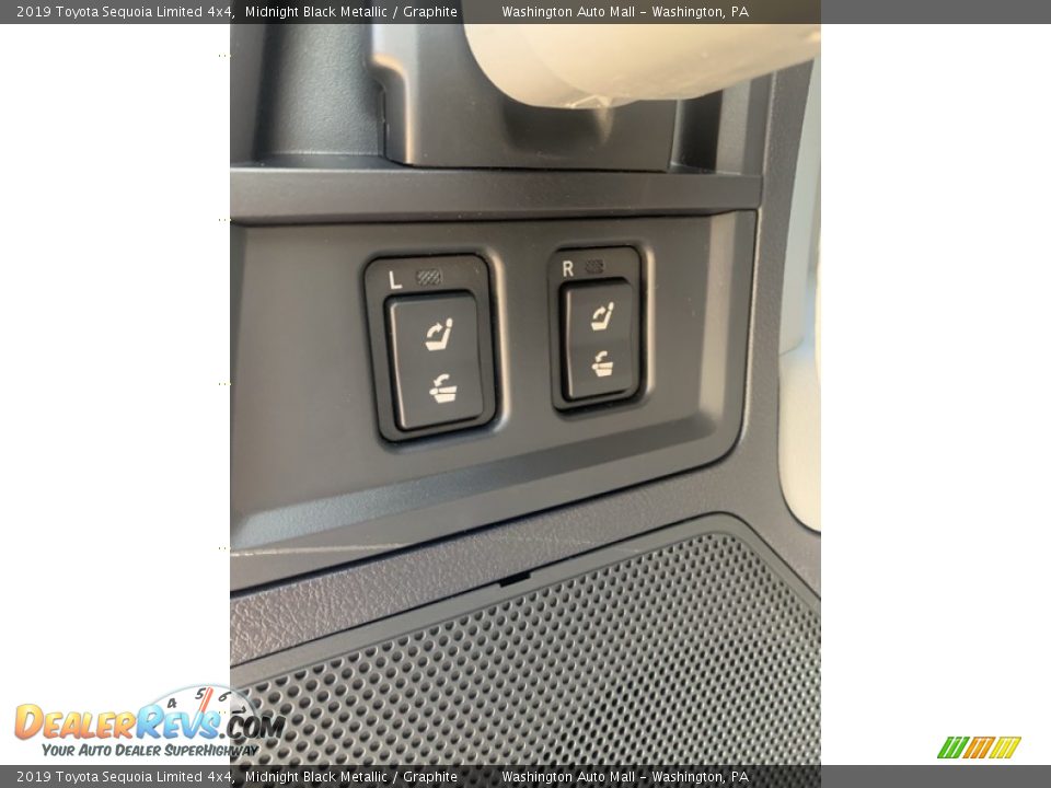2019 Toyota Sequoia Limited 4x4 Midnight Black Metallic / Graphite Photo #26
