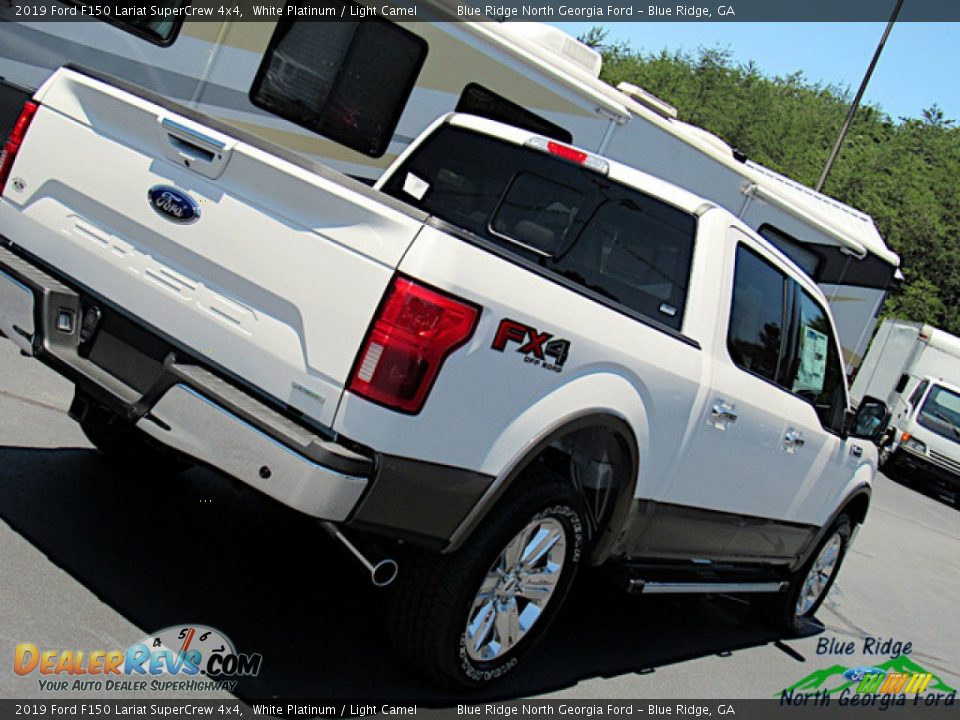 2019 Ford F150 Lariat SuperCrew 4x4 White Platinum / Light Camel Photo #36