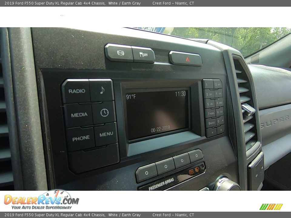2019 Ford F550 Super Duty XL Regular Cab 4x4 Chassis White / Earth Gray Photo #13