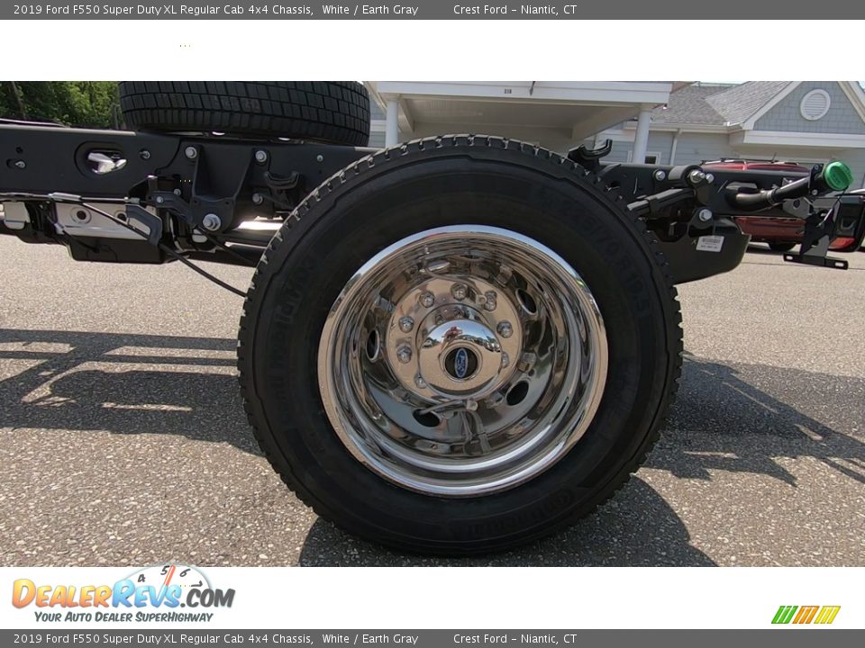 2019 Ford F550 Super Duty XL Regular Cab 4x4 Chassis White / Earth Gray Photo #16