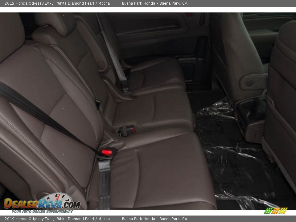 2019 Honda Odyssey EX-L White Diamond Pearl / Mocha Photo #35