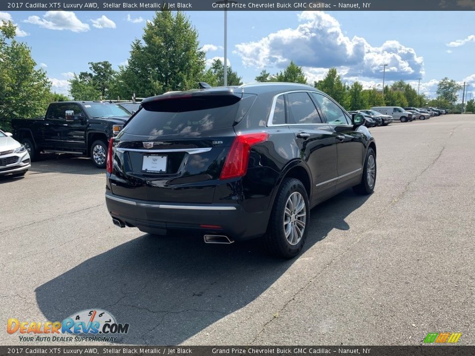 2017 Cadillac XT5 Luxury AWD Stellar Black Metallic / Jet Black Photo #3
