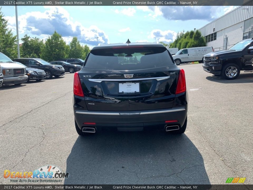 2017 Cadillac XT5 Luxury AWD Stellar Black Metallic / Jet Black Photo #7