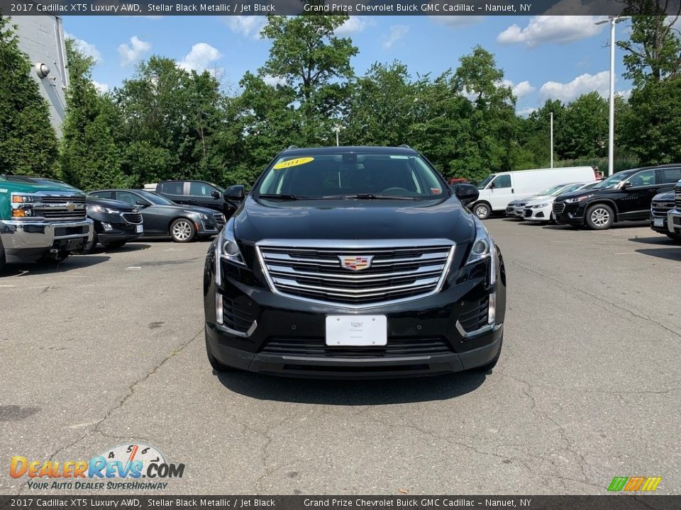 2017 Cadillac XT5 Luxury AWD Stellar Black Metallic / Jet Black Photo #8