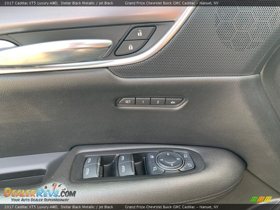 2017 Cadillac XT5 Luxury AWD Stellar Black Metallic / Jet Black Photo #10
