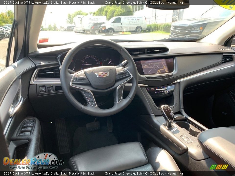 2017 Cadillac XT5 Luxury AWD Stellar Black Metallic / Jet Black Photo #14