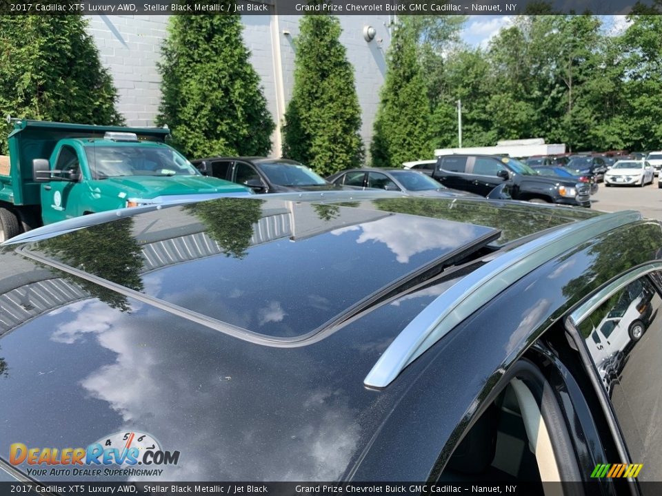 2017 Cadillac XT5 Luxury AWD Stellar Black Metallic / Jet Black Photo #22