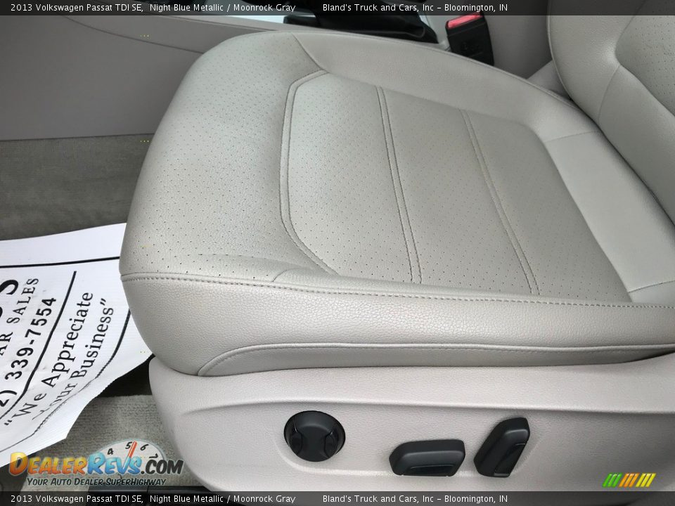 2013 Volkswagen Passat TDI SE Night Blue Metallic / Moonrock Gray Photo #13