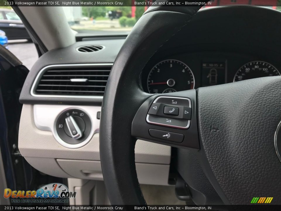 2013 Volkswagen Passat TDI SE Night Blue Metallic / Moonrock Gray Photo #15