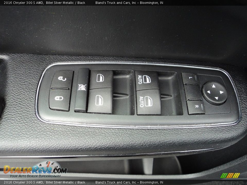 2016 Chrysler 300 S AWD Billet Silver Metallic / Black Photo #10