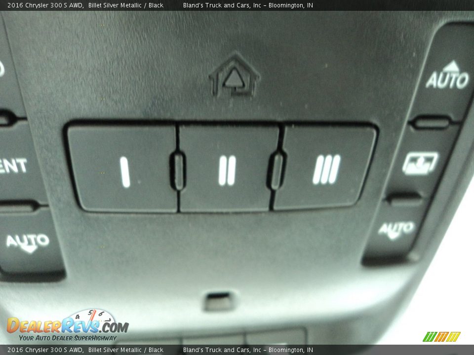 2016 Chrysler 300 S AWD Billet Silver Metallic / Black Photo #27