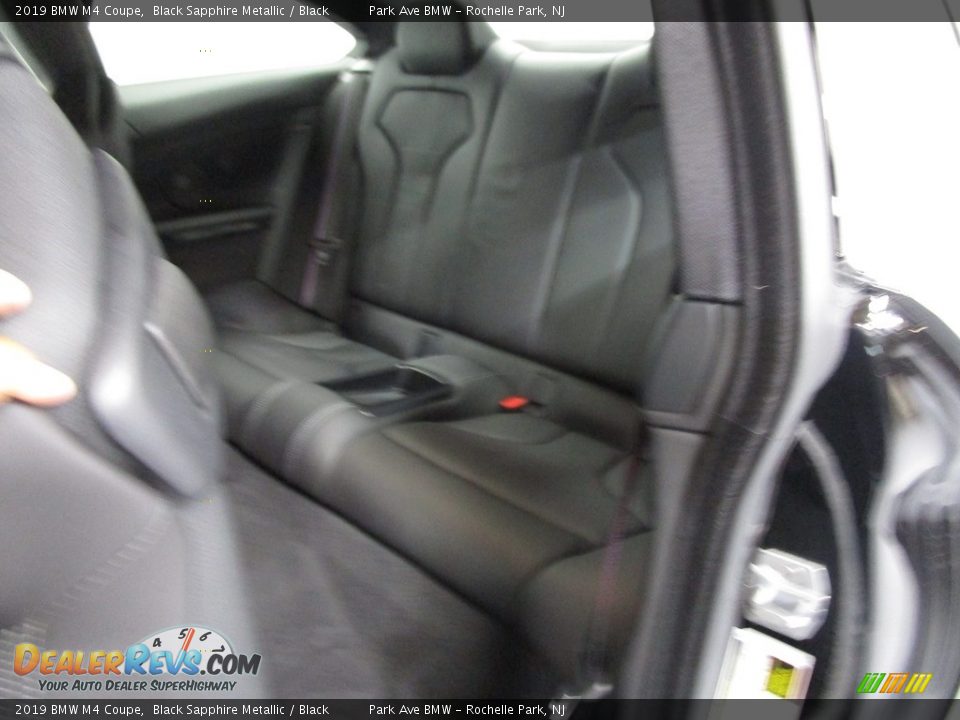 2019 BMW M4 Coupe Black Sapphire Metallic / Black Photo #11