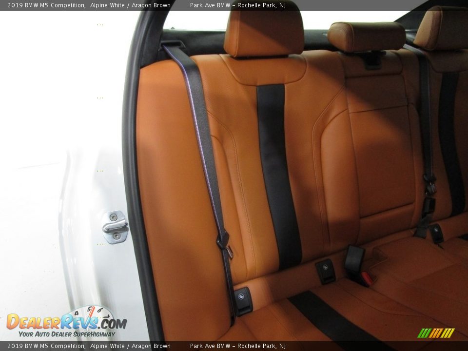 2019 BMW M5 Competition Alpine White / Aragon Brown Photo #17