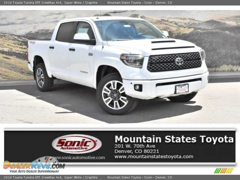 2019 Toyota Tundra SR5 CrewMax 4x4 Super White / Graphite Photo #1