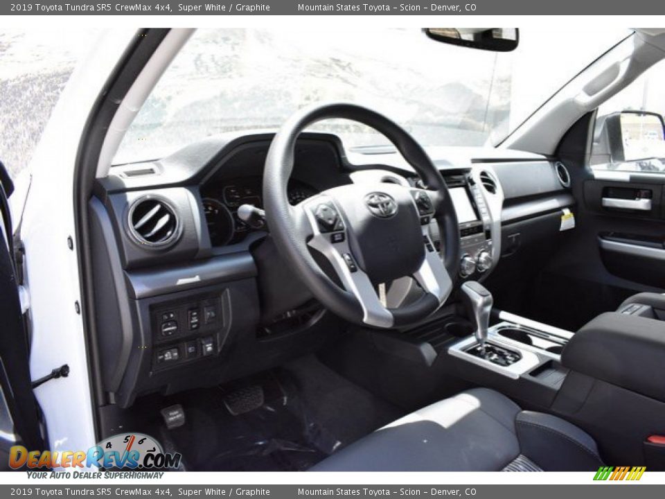 2019 Toyota Tundra SR5 CrewMax 4x4 Super White / Graphite Photo #5