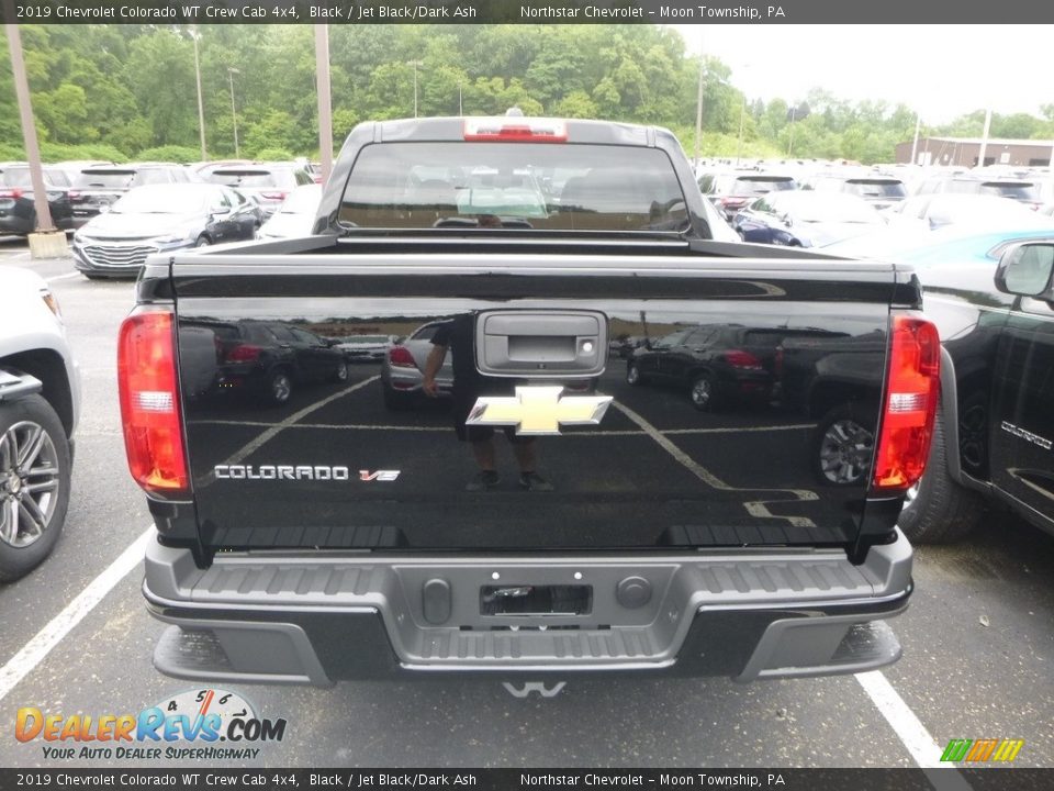 2019 Chevrolet Colorado WT Crew Cab 4x4 Black / Jet Black/Dark Ash Photo #3