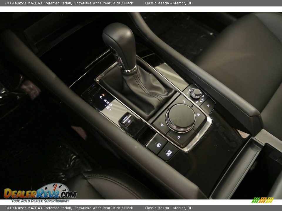 2019 Mazda MAZDA3 Preferred Sedan Snowflake White Pearl Mica / Black Photo #15