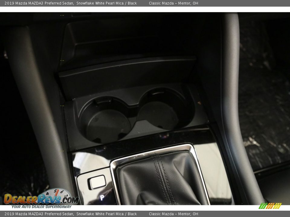 2019 Mazda MAZDA3 Preferred Sedan Snowflake White Pearl Mica / Black Photo #16