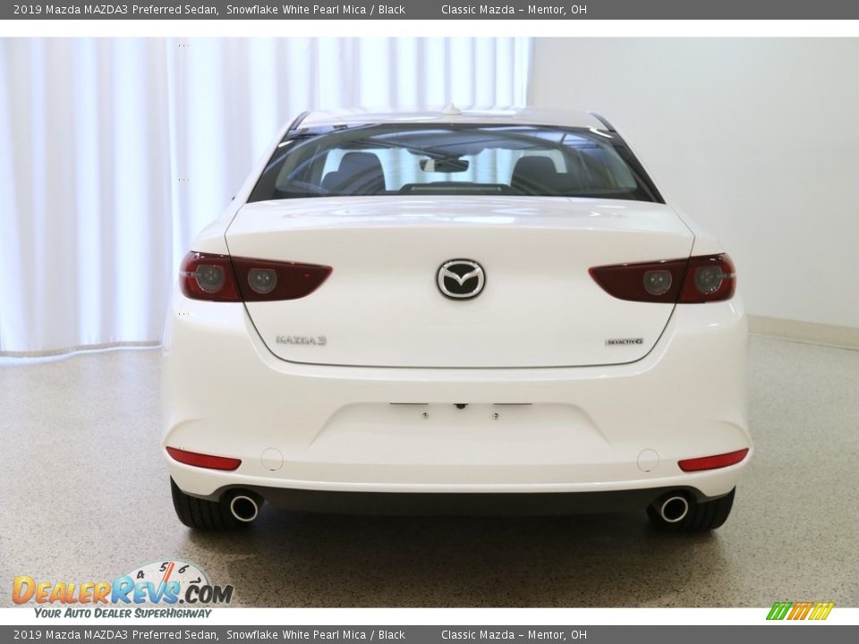 2019 Mazda MAZDA3 Preferred Sedan Snowflake White Pearl Mica / Black Photo #20