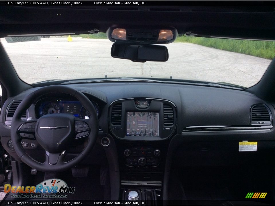 Dashboard of 2019 Chrysler 300 S AWD Photo #11