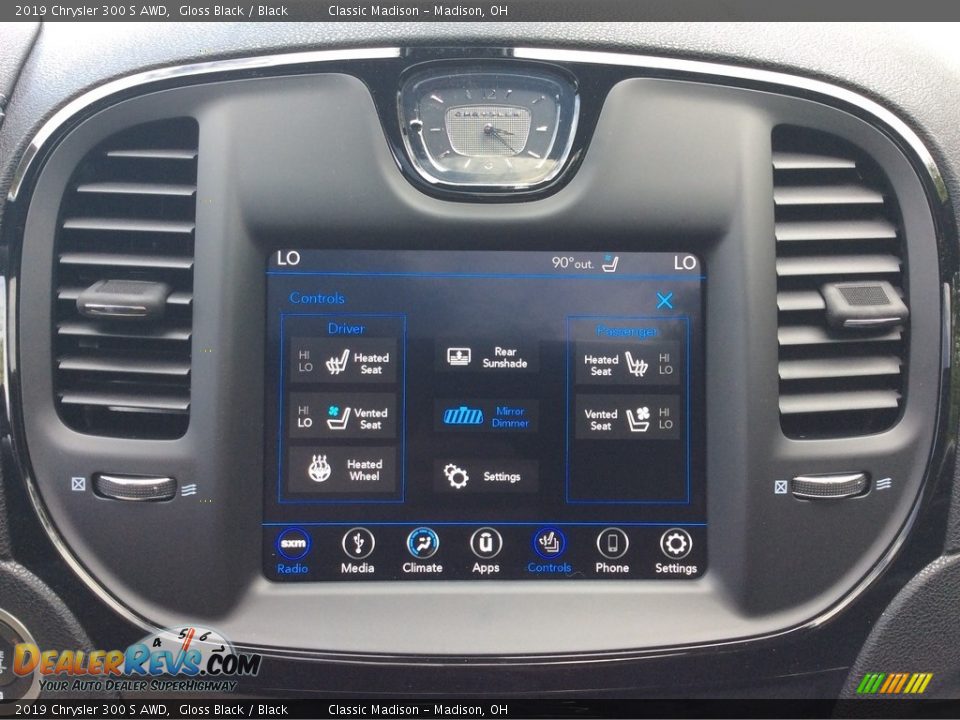 Controls of 2019 Chrysler 300 S AWD Photo #15