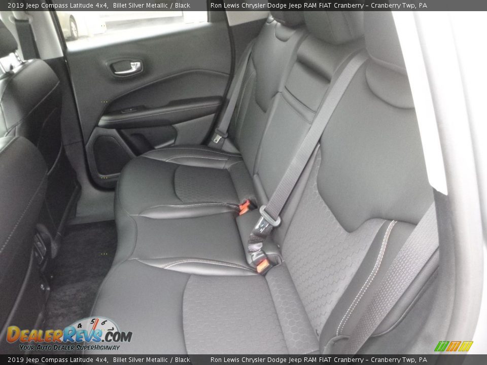2019 Jeep Compass Latitude 4x4 Billet Silver Metallic / Black Photo #11