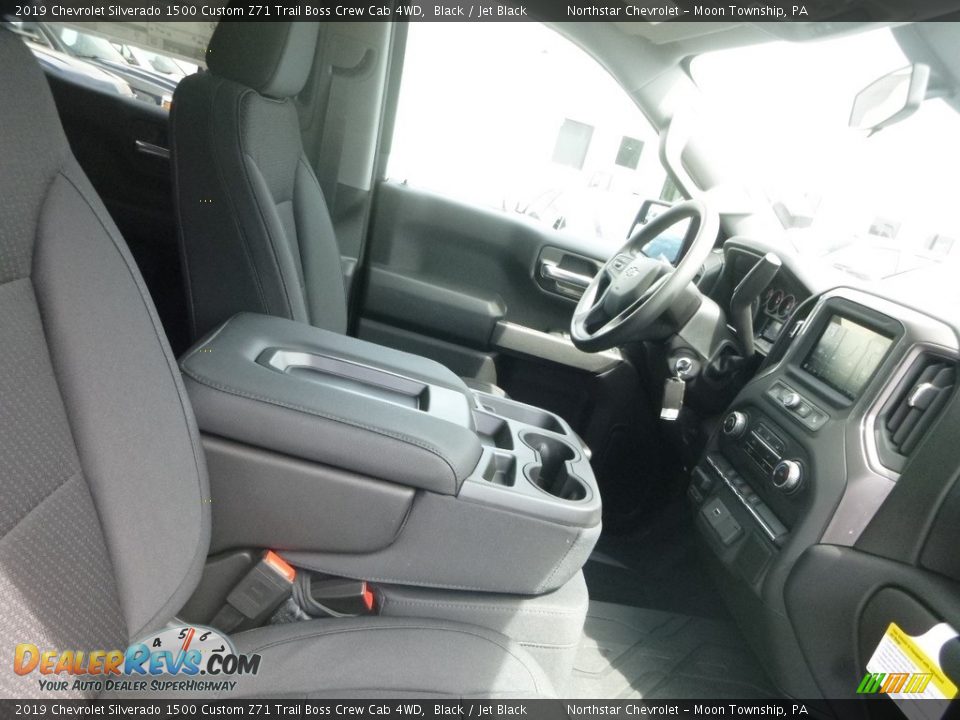 2019 Chevrolet Silverado 1500 Custom Z71 Trail Boss Crew Cab 4WD Black / Jet Black Photo #10