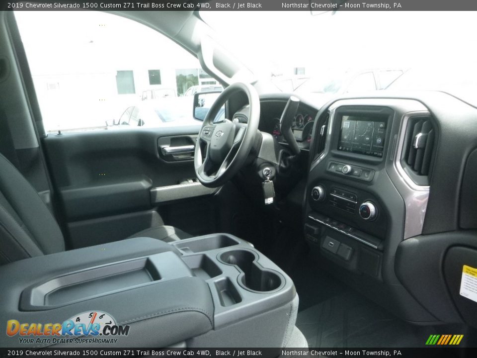2019 Chevrolet Silverado 1500 Custom Z71 Trail Boss Crew Cab 4WD Black / Jet Black Photo #11