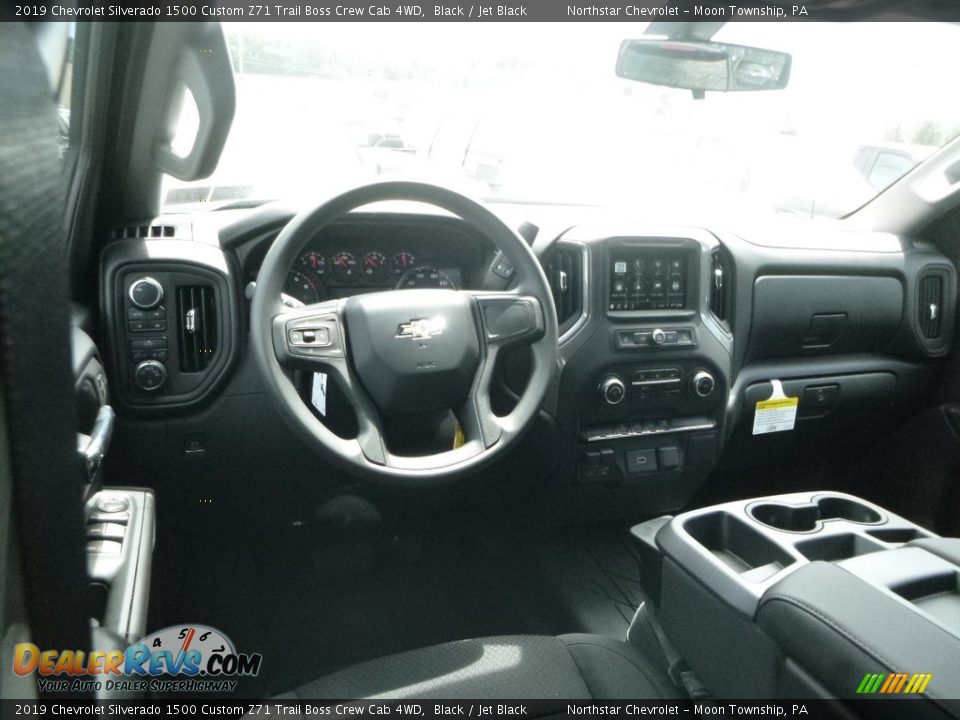 2019 Chevrolet Silverado 1500 Custom Z71 Trail Boss Crew Cab 4WD Black / Jet Black Photo #13