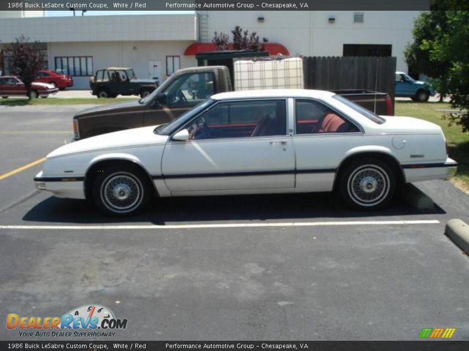1986 Buick LeSabre Custom Coupe White / Red Photo #2