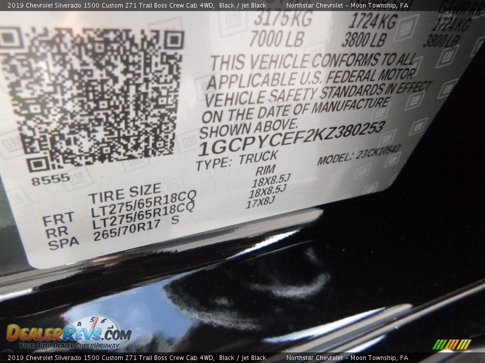 2019 Chevrolet Silverado 1500 Custom Z71 Trail Boss Crew Cab 4WD Black / Jet Black Photo #16