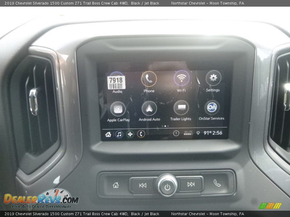 2019 Chevrolet Silverado 1500 Custom Z71 Trail Boss Crew Cab 4WD Black / Jet Black Photo #17