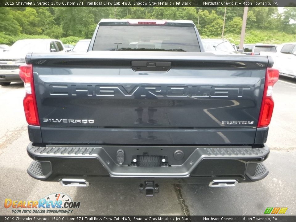 2019 Chevrolet Silverado 1500 Custom Z71 Trail Boss Crew Cab 4WD Shadow Gray Metallic / Jet Black Photo #4