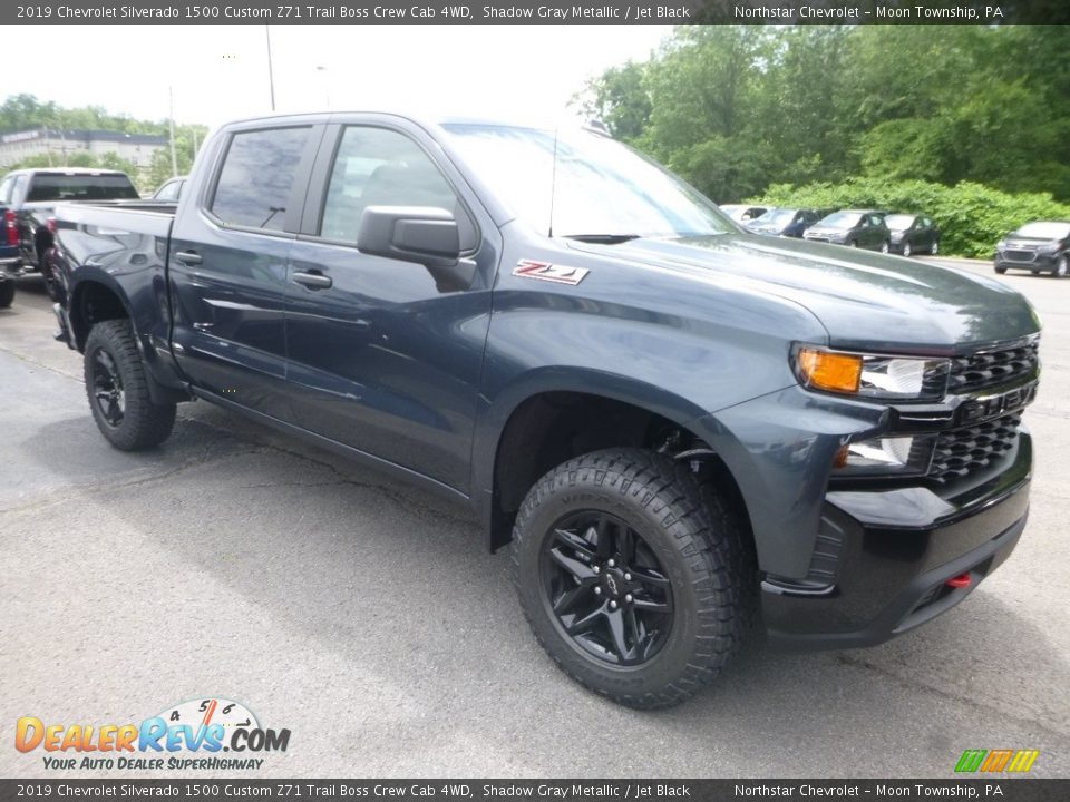 2019 Chevrolet Silverado 1500 Custom Z71 Trail Boss Crew Cab 4WD Shadow Gray Metallic / Jet Black Photo #7