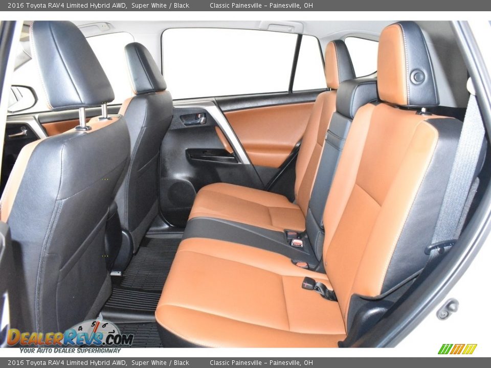 2016 Toyota RAV4 Limited Hybrid AWD Super White / Black Photo #9