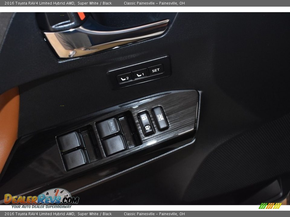 2016 Toyota RAV4 Limited Hybrid AWD Super White / Black Photo #11