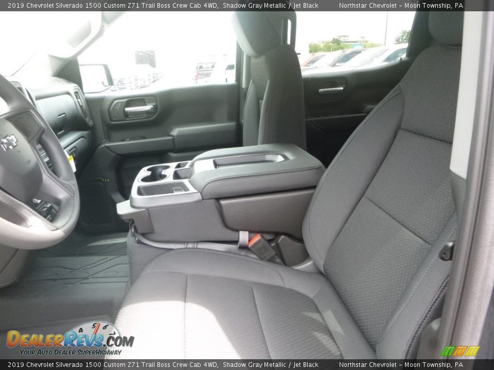 2019 Chevrolet Silverado 1500 Custom Z71 Trail Boss Crew Cab 4WD Shadow Gray Metallic / Jet Black Photo #14