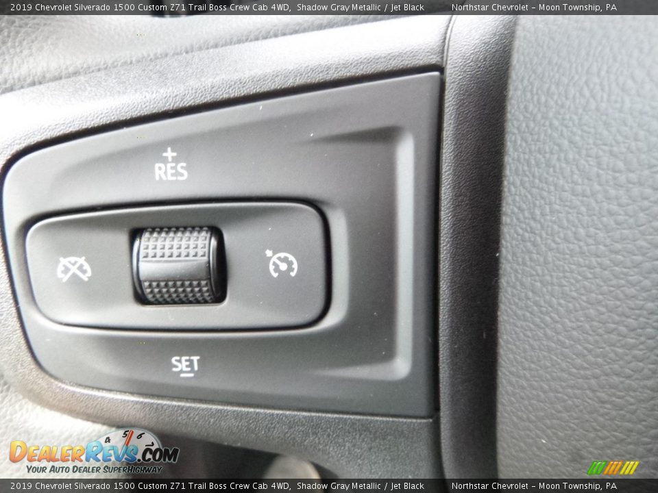 2019 Chevrolet Silverado 1500 Custom Z71 Trail Boss Crew Cab 4WD Shadow Gray Metallic / Jet Black Photo #19